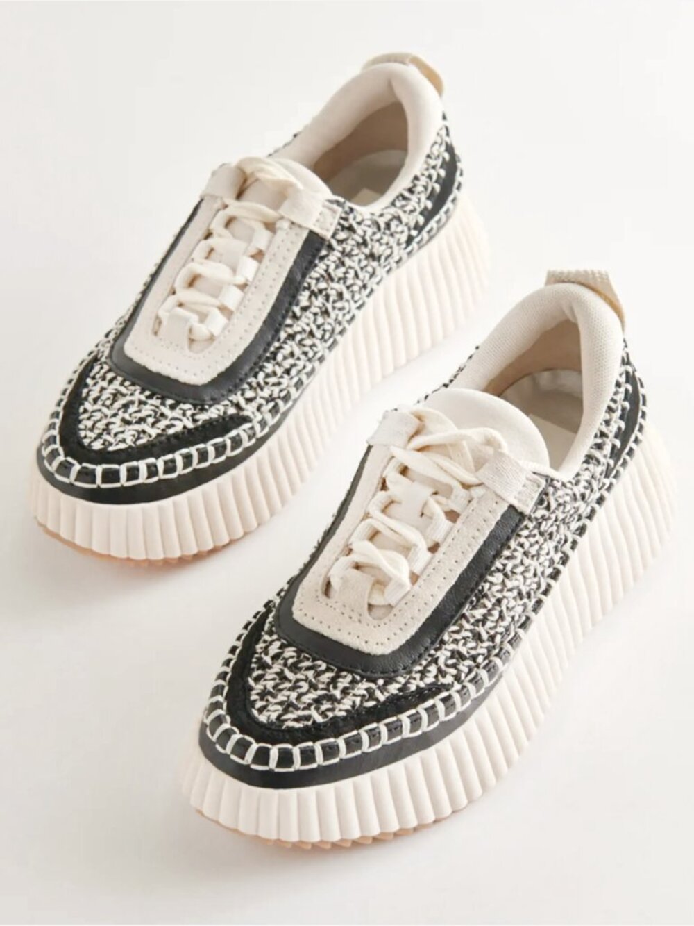 DOLCE VITA DOLAN WHITE BLACK SNEAKERS KNIT SUEDE LACE UP MODERN ELEVATED 9